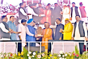 CM YOGI ADITYANATH | Union Minister Hardeep Singh Puri | CBG plant | Gorakhpur | SHRESHTH UTTAR PRADESH |