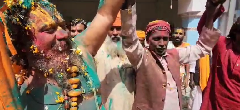 Iqbal and Jagatguru Paramhansa danced | Ramlala's first Holi | shreshth uttar pradesh |