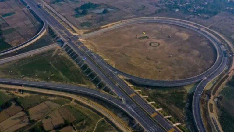 CM YOGI ADITYANATH | UTTAR PRADESH GOVT | Purvanchal Expressway | Agra Expressway | SHRESHTH UTTAR PRADESH |