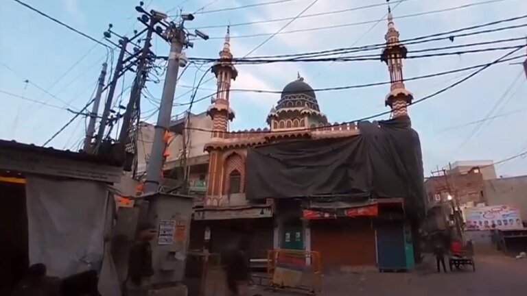 mosques in Aligarh
