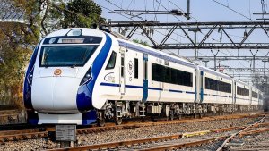 Mini Vande Bharat Express run in Varanasi