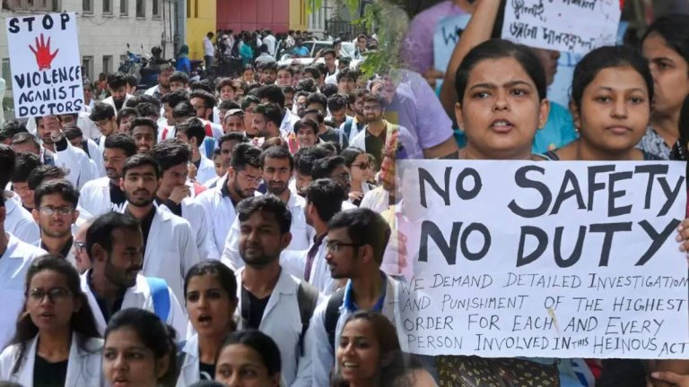 Doctors Strike in UP | 4000 resident doctors of UP on strike | OPD will be affected | kolkata doctor rape | Shresth uttar Pradesh |