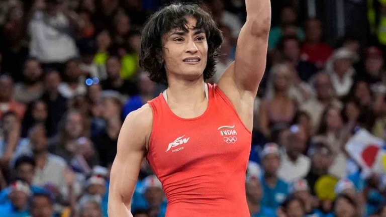 Objectionable comment was made on Vinesh Phogat, Aligarh Police took action