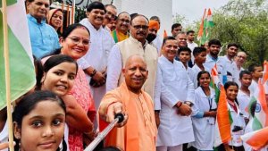 CM Yogi inaugurates Kakori Train Action centenary celebrations