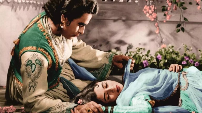 Do you know the unheard stories of Mughal-E-Azam and its Sheesh Mahal