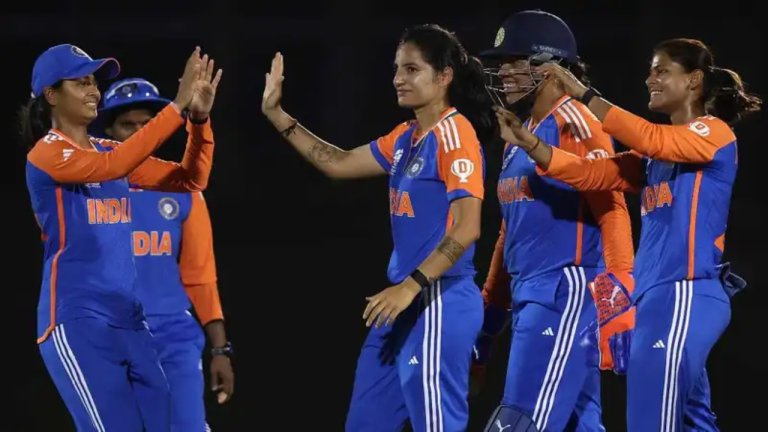 Womens T20 World Cup India vs New Zealand harmanpreet-kaur-smriti-mandhana