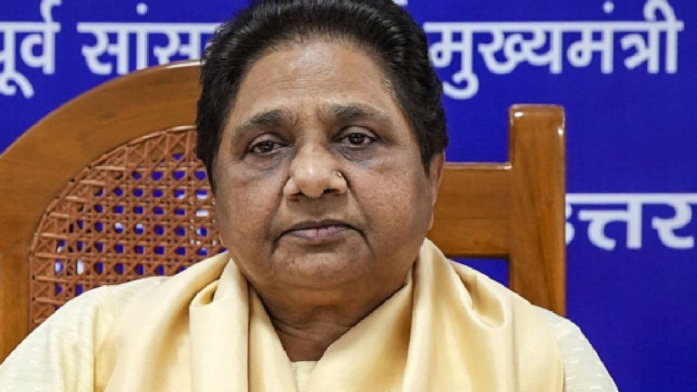 Mayawati Poster Controversy | Shresth uttar Pradesh |