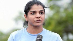 Sakshi Malik on Babita Phogat | Shresth uttar pradesh |